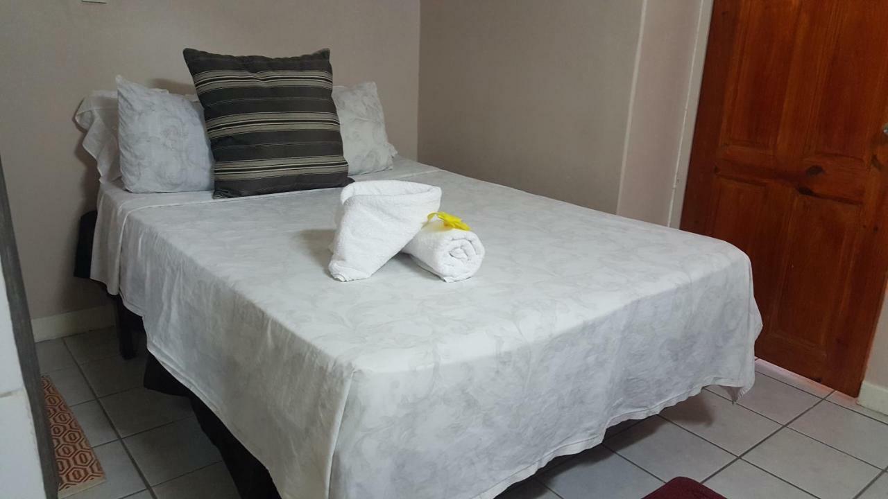 Rainbow Inn Grenville Ngoại thất bức ảnh
