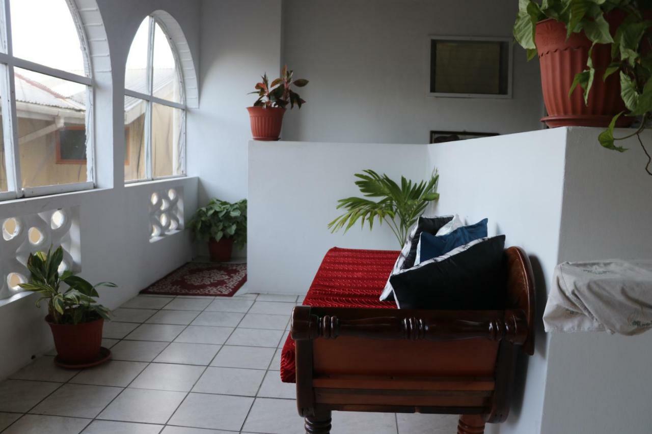 Rainbow Inn Grenville Ngoại thất bức ảnh