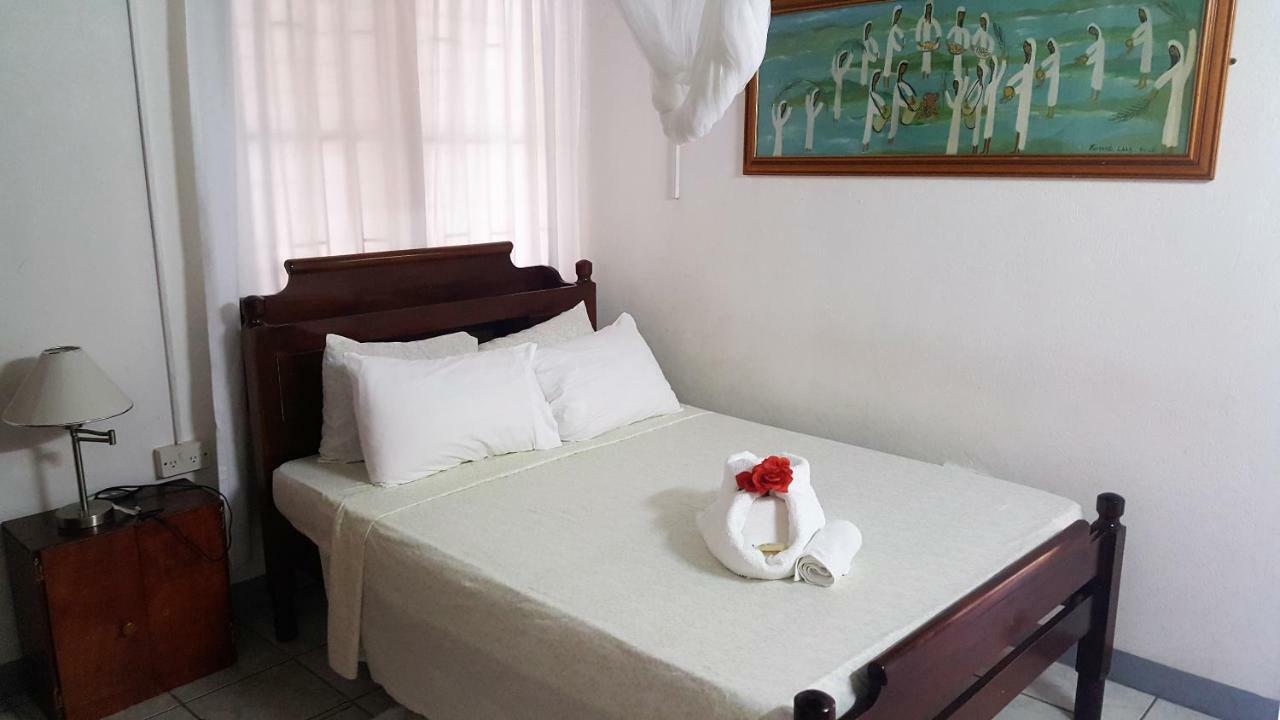Rainbow Inn Grenville Phòng bức ảnh